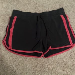 S women’s comfy shorts.
